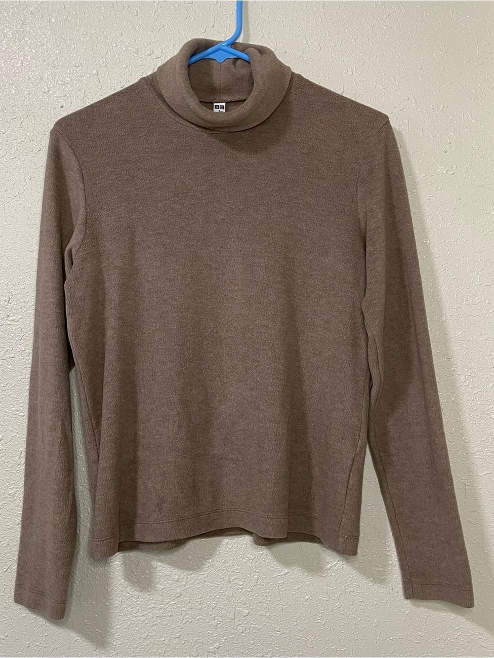 Uniqlo Women's Brown Slim Turtleneck Sweater